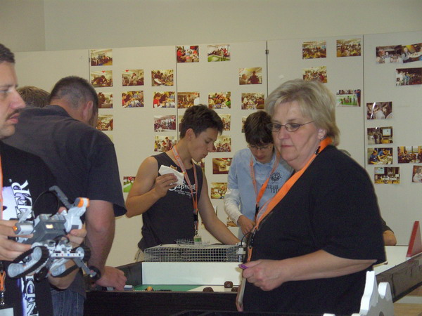 Helfer beim 5.IRC Robotik